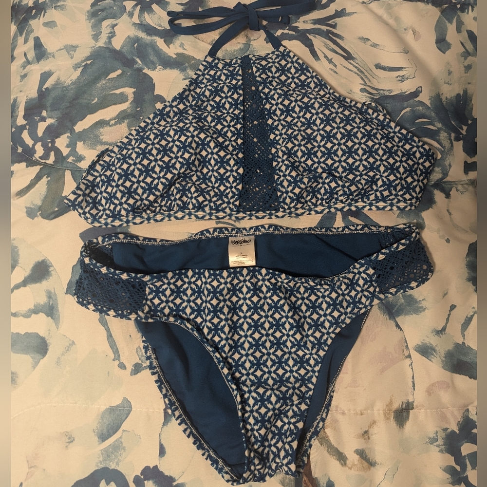 XL Blue and White Halter Top Bathing Suit - Picture 2 of 16